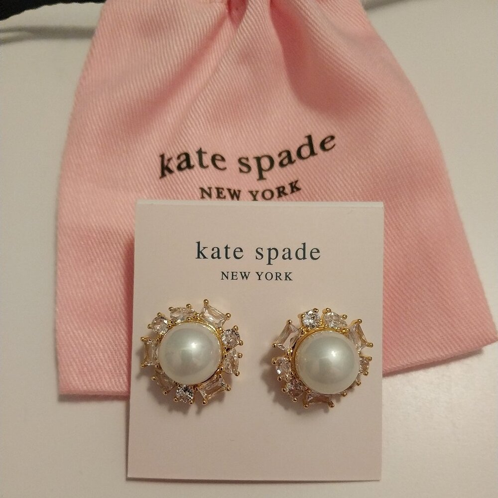 🎄kate spade Candy Shop Gold Halo Stud Earrings, NWT Pink Bag, Macy's🎄